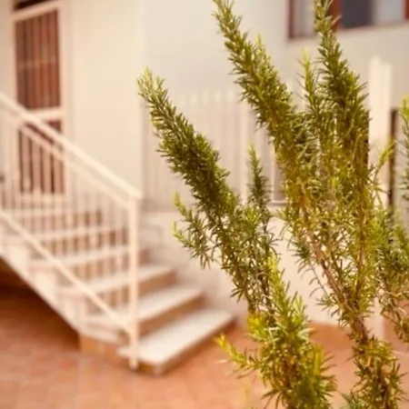 Aeffe Domus Tatil Evi Mondragone